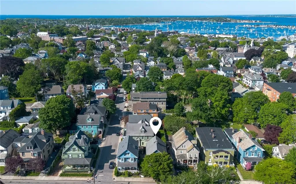 27 Mann Avenue Newport RI 02840