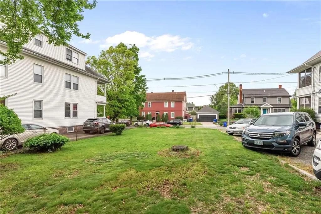 137 Sharon Street Providence RI 02908