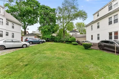 137 Sharon Street Providence RI 02908