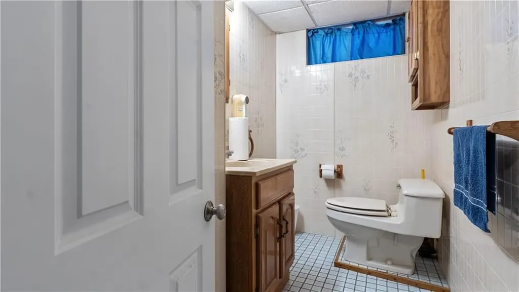 19 Griswold Avenue Cranston RI 02910