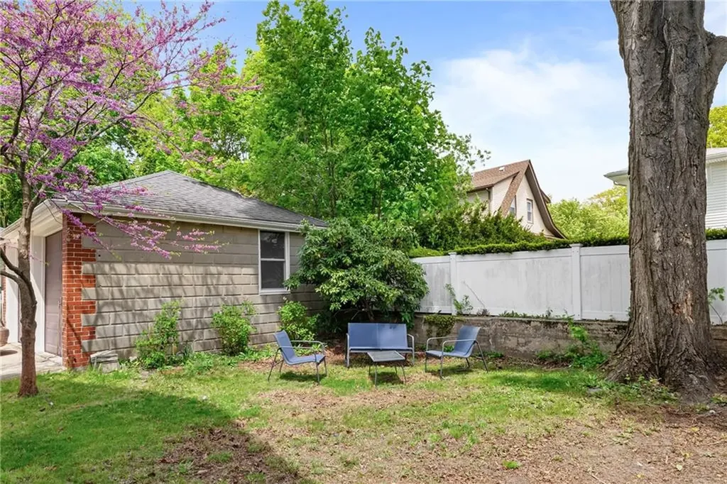 143 Sharon Street Providence RI 02908