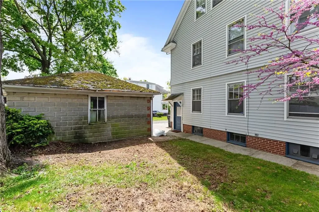 143 Sharon Street Providence RI 02908