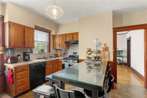 143 Sharon Street Providence RI 02908