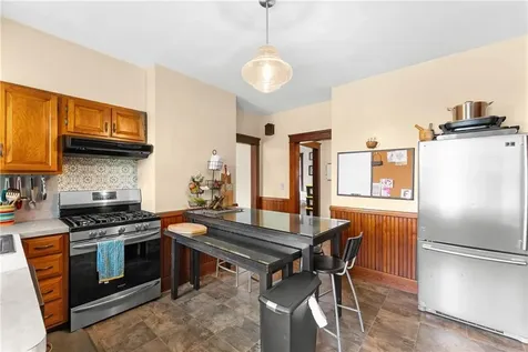 143 Sharon Street Providence RI 02908
