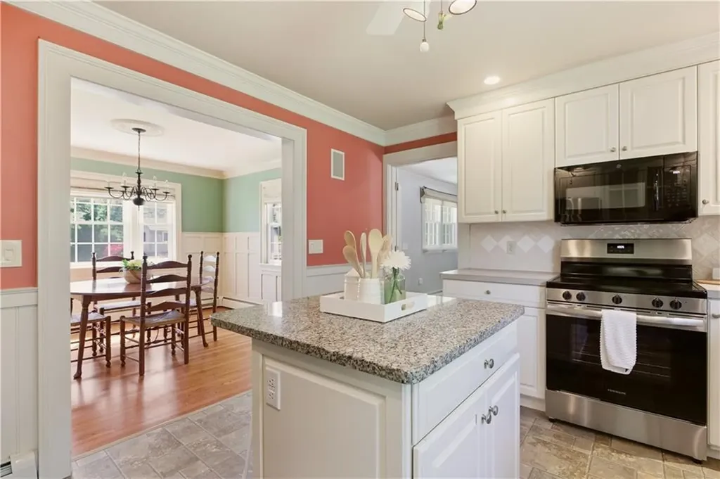 5 Heritage Road Bristol RI 02809