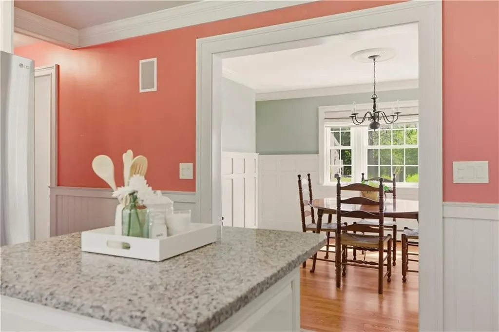 5 Heritage Road Bristol RI 02809