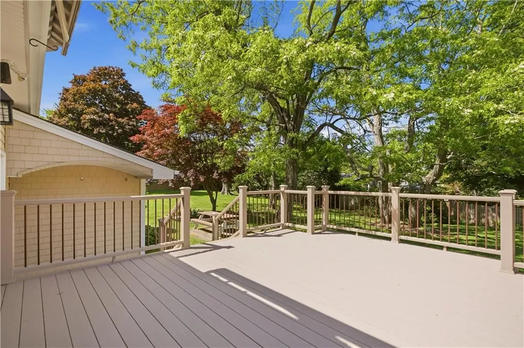 5 Heritage Road Bristol RI 02809