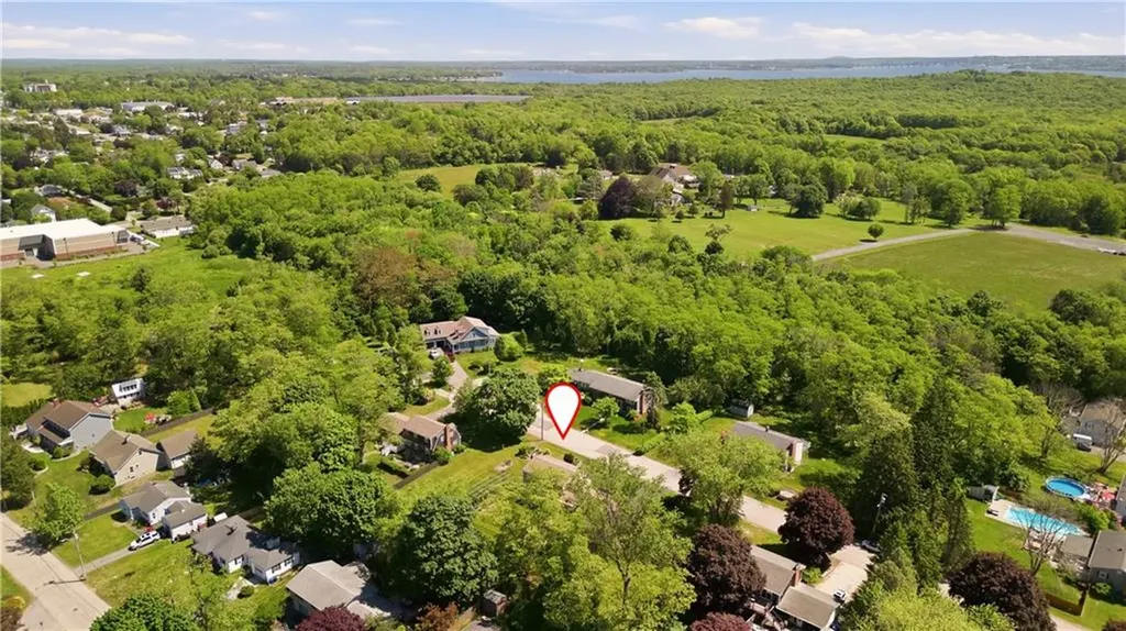 5 Heritage Road Bristol RI 02809