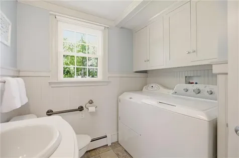 5 Heritage Road Bristol RI 02809