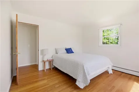 5 Heritage Road Bristol RI 02809
