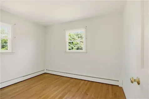 5 Heritage Road Bristol RI 02809