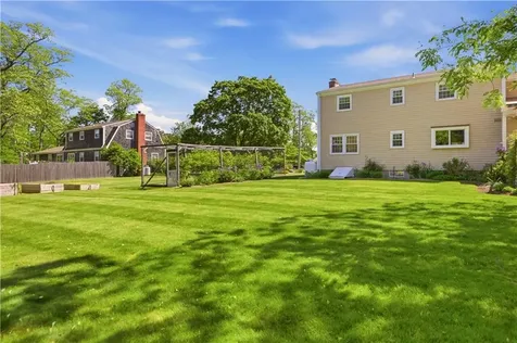 5 Heritage Road Bristol RI 02809