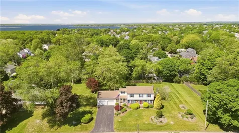 5 Heritage Road Bristol RI 02809
