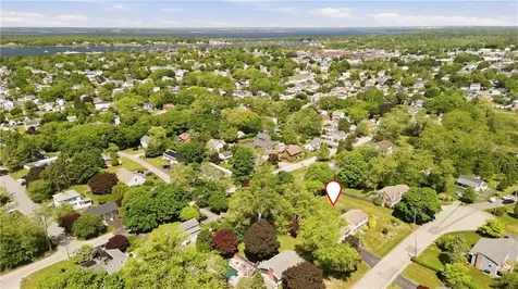 5 Heritage Road Bristol RI 02809