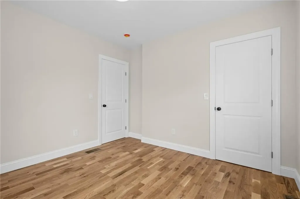 129 Briggs Street Providence RI 02905