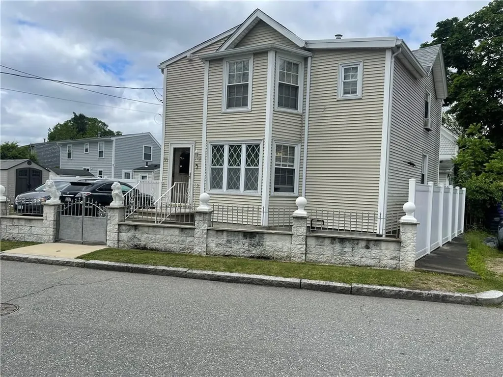 50 Washington Avenue East Providence RI 02915