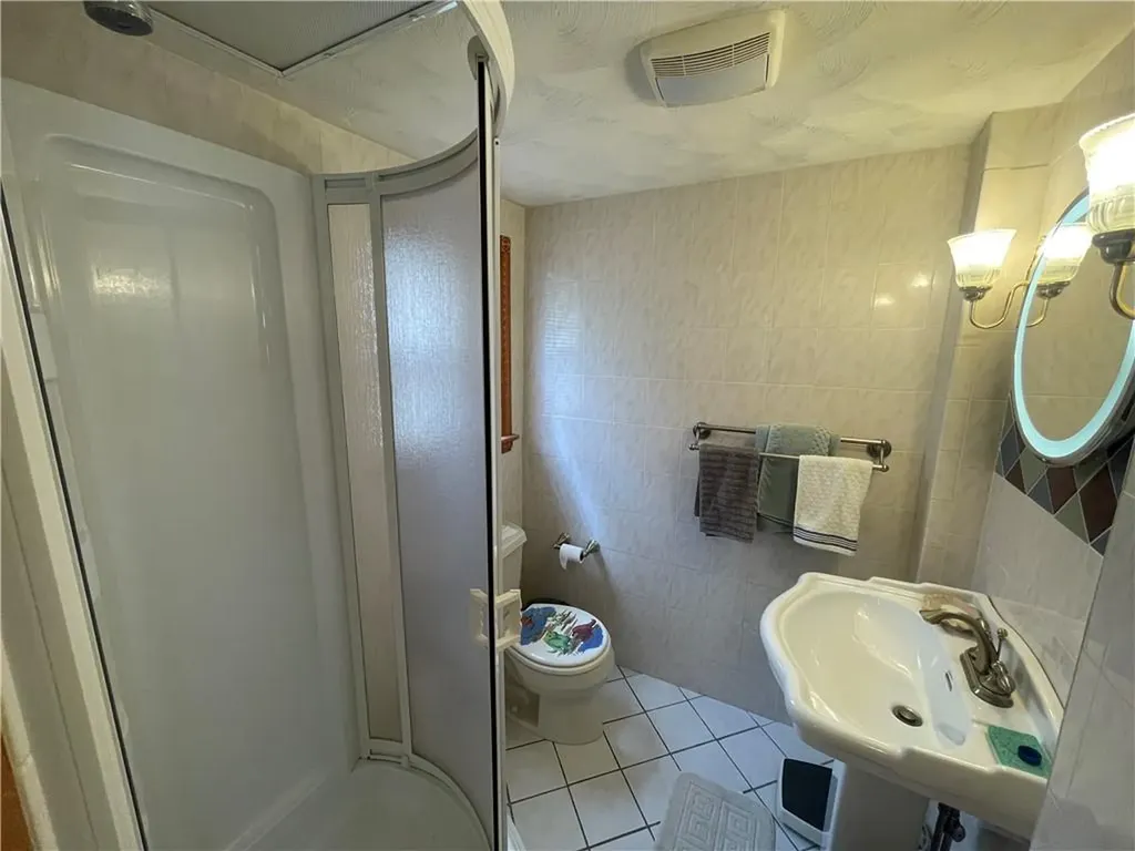 50 Washington Avenue East Providence RI 02915