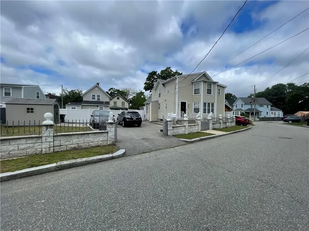 50 Washington Avenue East Providence RI 02915