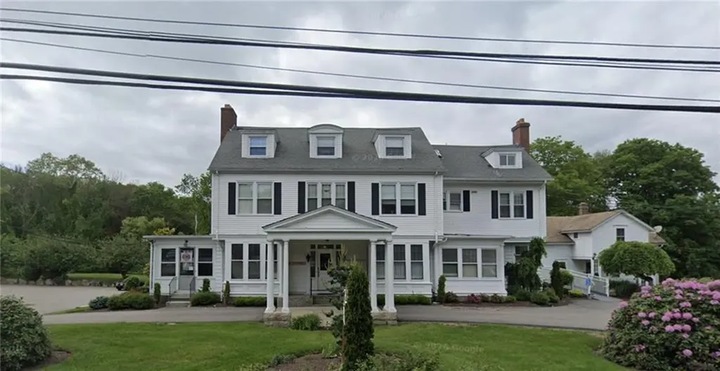 31 33 Danielson Pike Scituate RI 02857