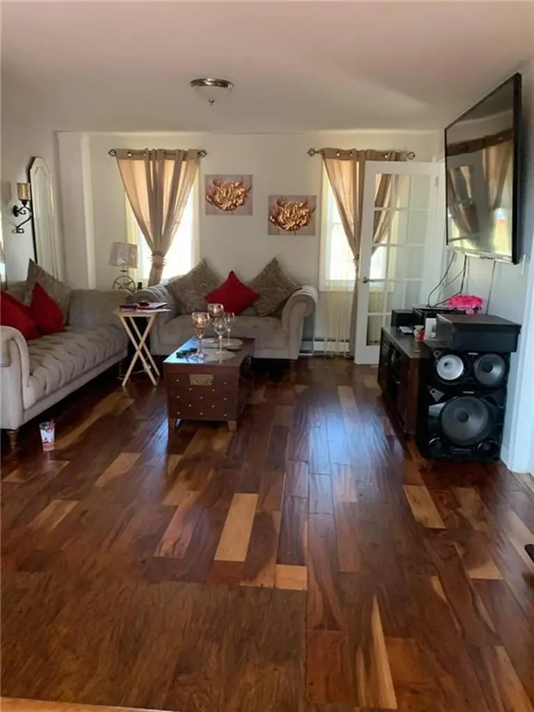74 Allen Avenue North Providence RI 02911