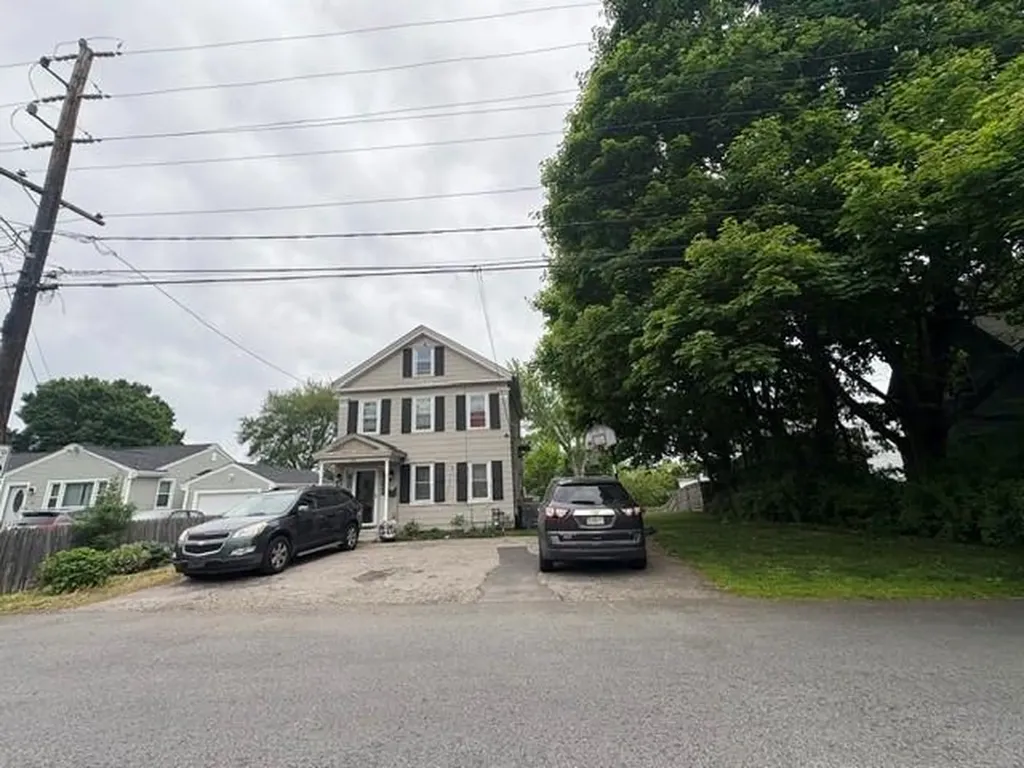 74 Allen Avenue North Providence RI 02911