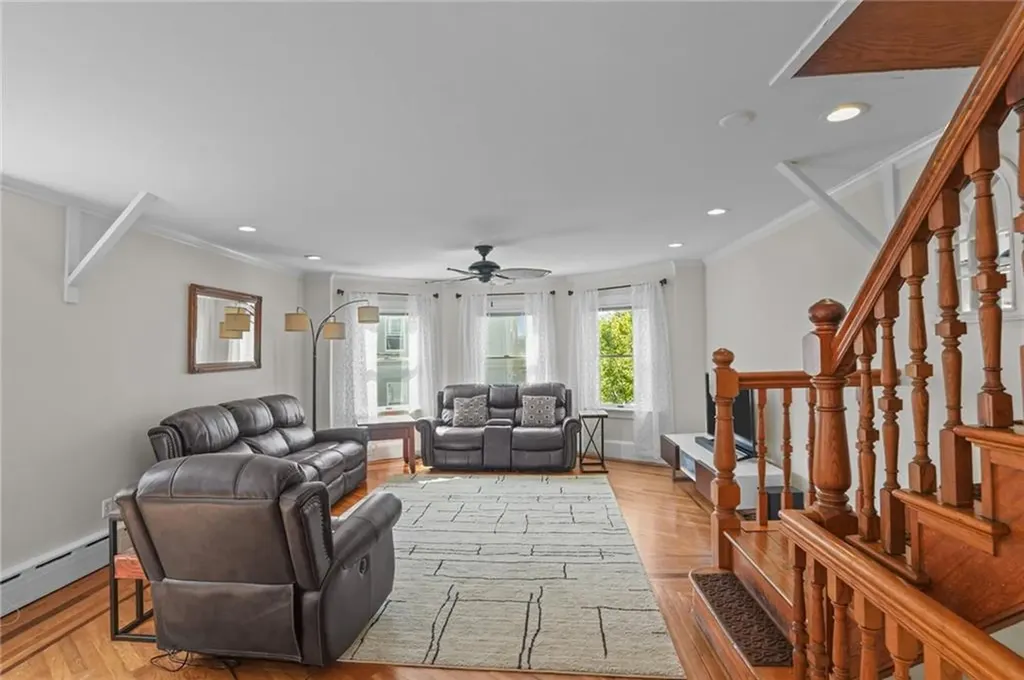 26 Franklin Street Newport RI 02840