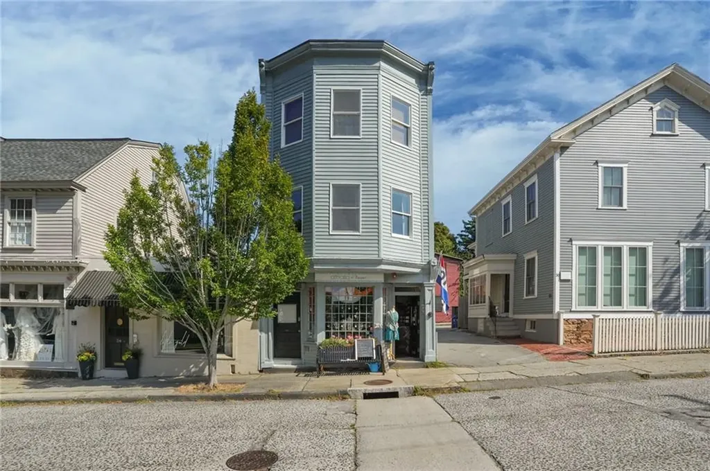 26 Franklin Street Newport RI 02840