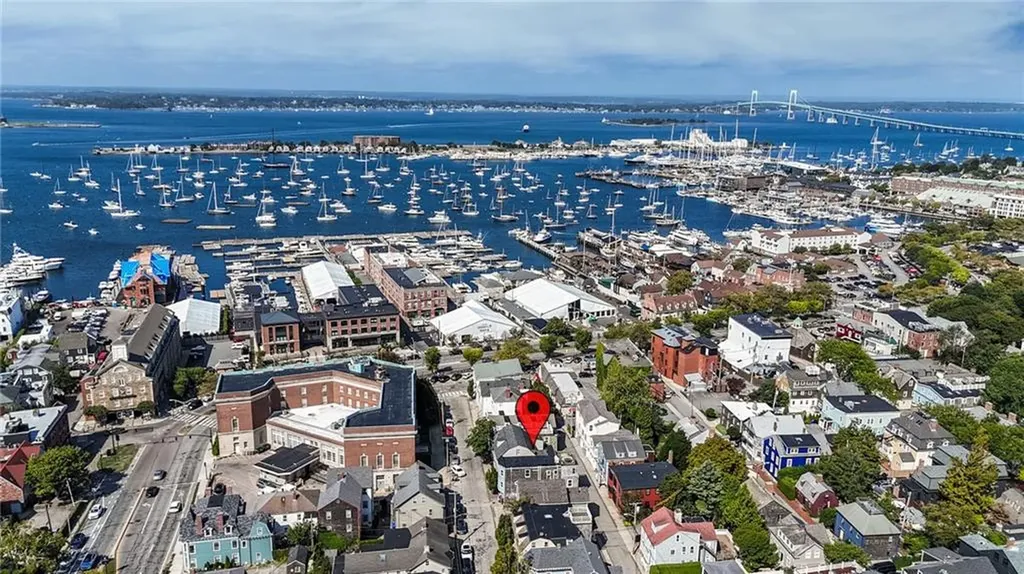 26 Franklin Street Newport RI 02840