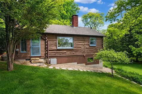 18 E Hills Road Westerly RI 02891