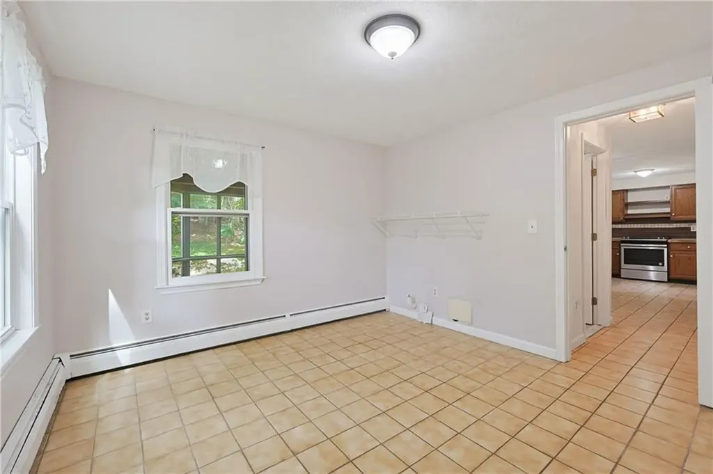 16 Blacksmith Road Cumberland RI 02864