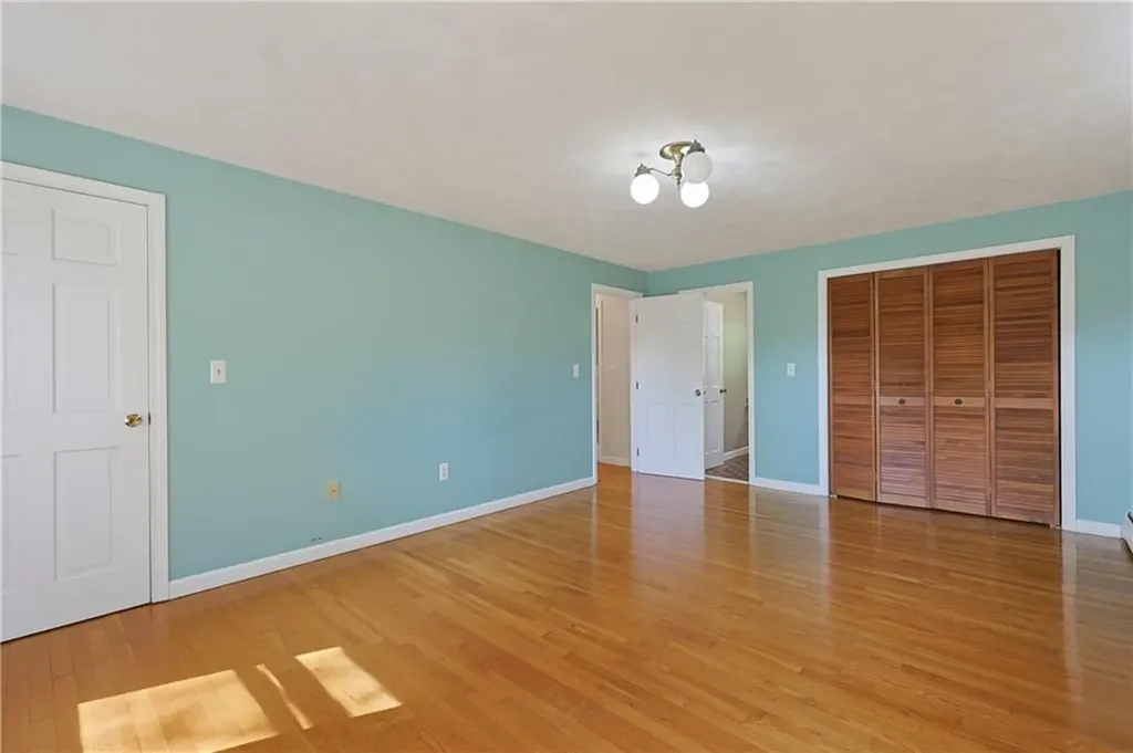 16 Blacksmith Road Cumberland RI 02864