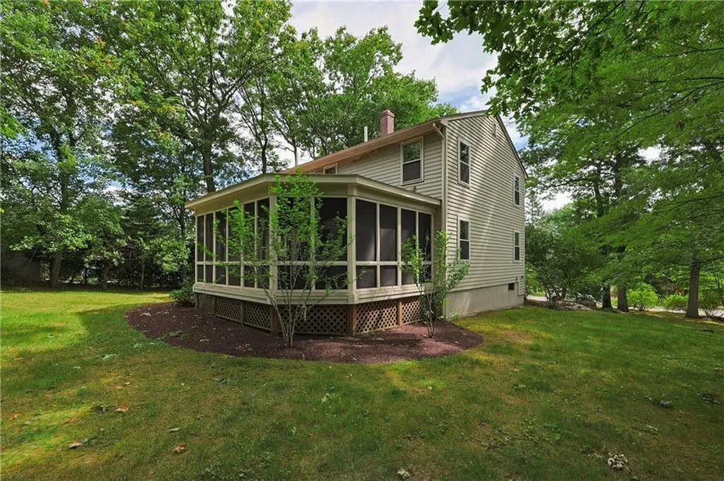 16 Blacksmith Road Cumberland RI 02864