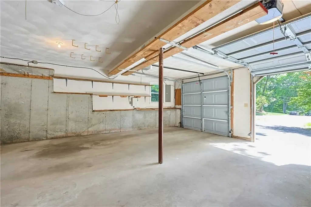 16 Blacksmith Road Cumberland RI 02864