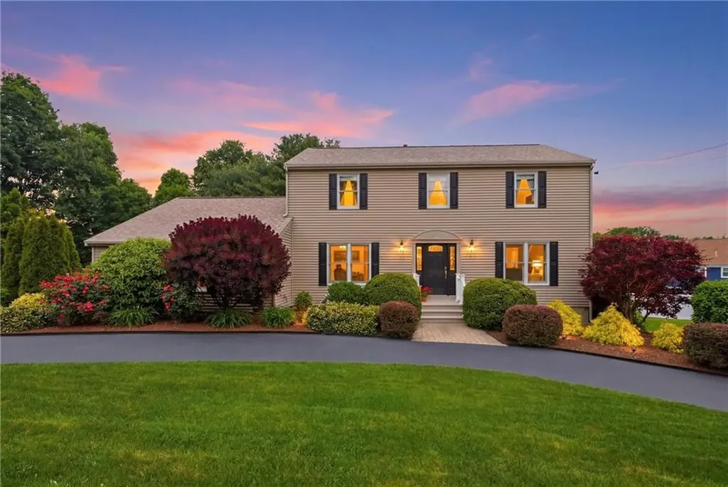 4 High Ridge Drive Lincoln RI 02865