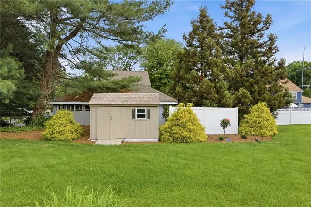 4 High Ridge Drive Lincoln RI 02865