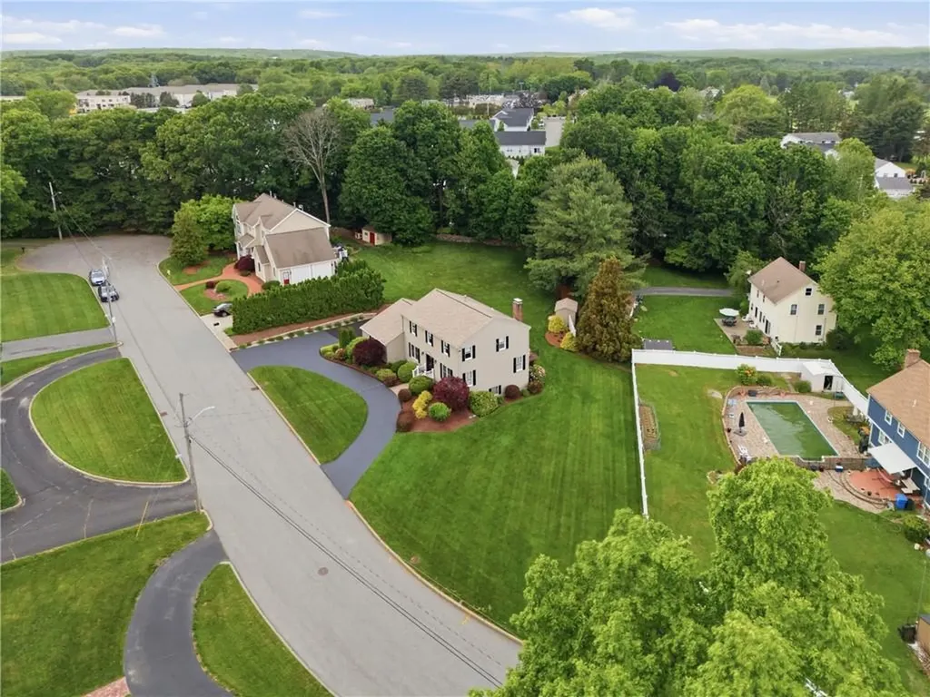 4 High Ridge Drive Lincoln RI 02865