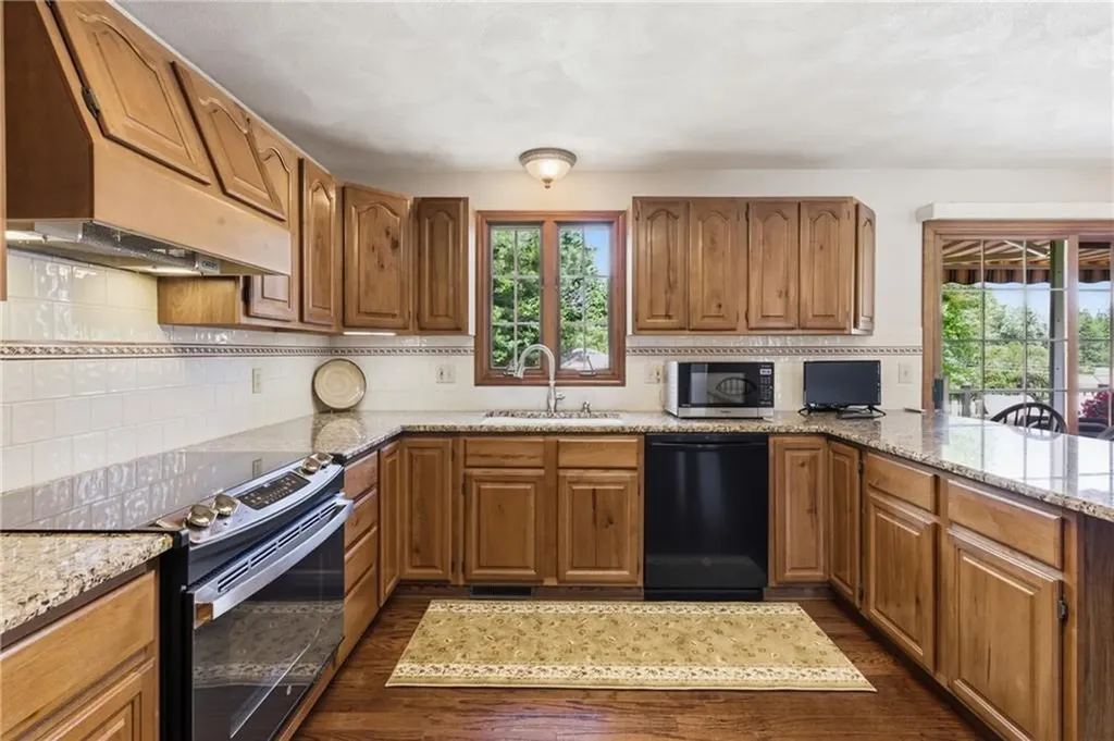 4 High Ridge Drive Lincoln RI 02865