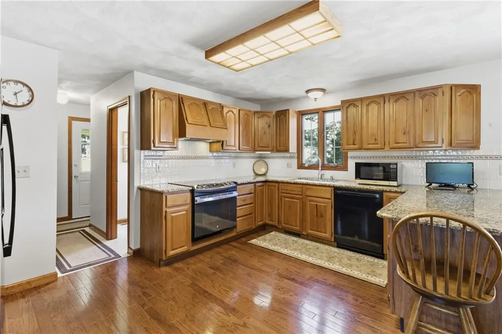 4 High Ridge Drive Lincoln RI 02865