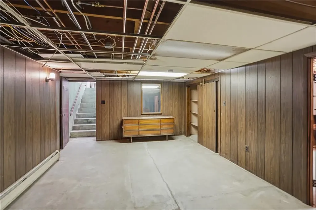 8 Wabasso Terrace Middletown RI 02842
