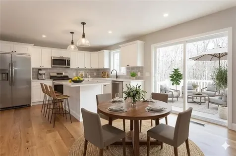 35 37 Glendale Avenue Tiverton RI 02878