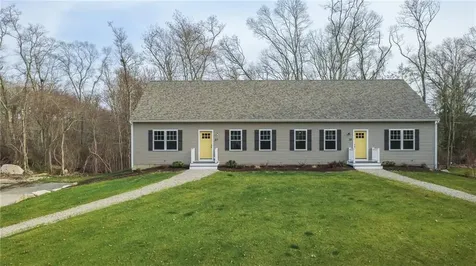 35 37 Glendale Avenue Tiverton RI 02878