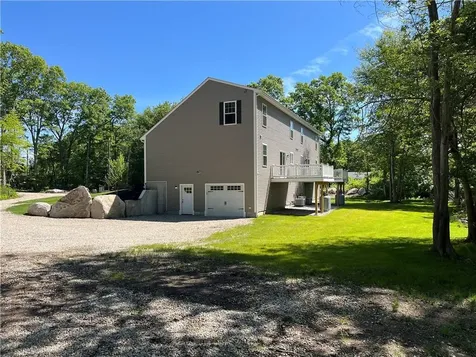 35 37 Glendale Avenue Tiverton RI 02878