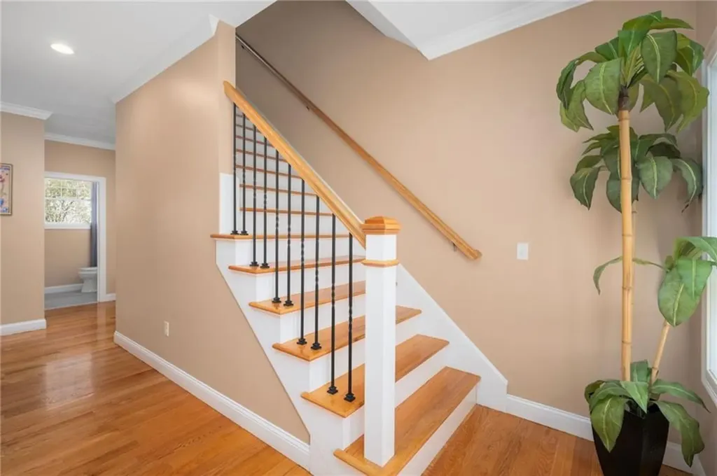 14 Dover Avenue Lincoln RI 02865