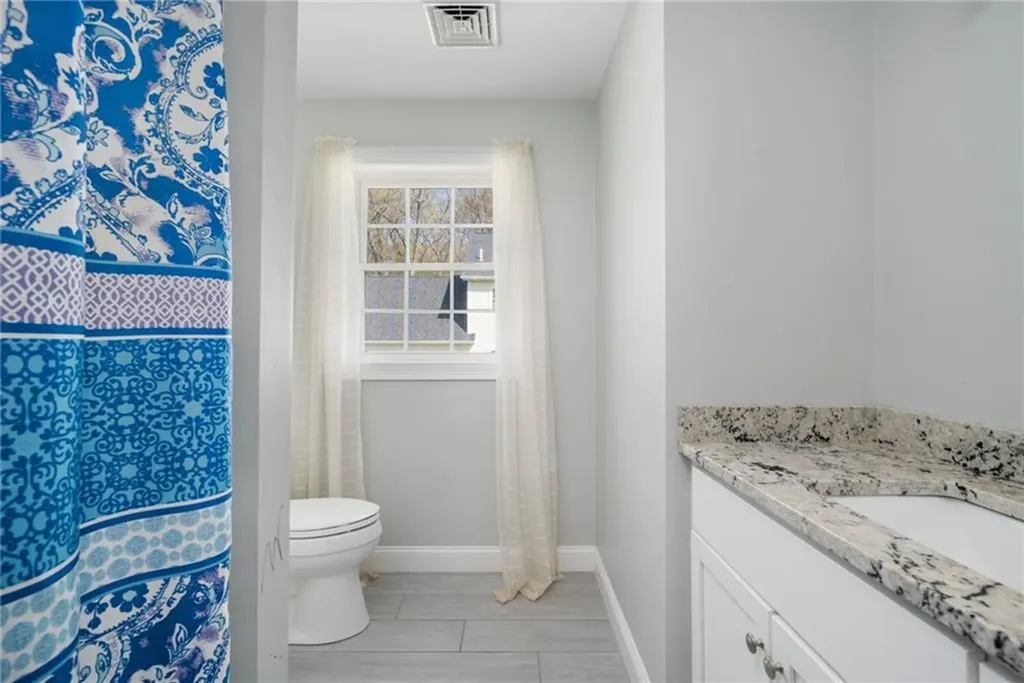 14 Dover Avenue Lincoln RI 02865