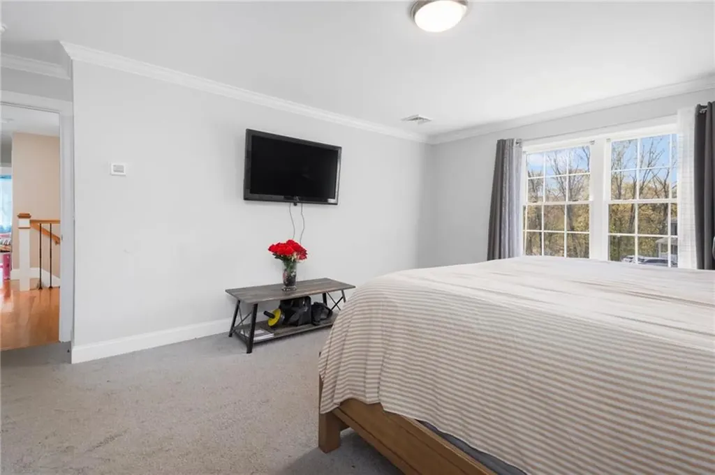 14 Dover Avenue Lincoln RI 02865