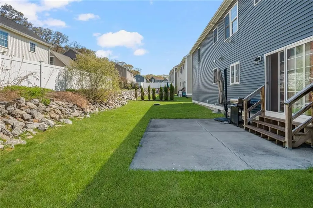 14 Dover Avenue Lincoln RI 02865
