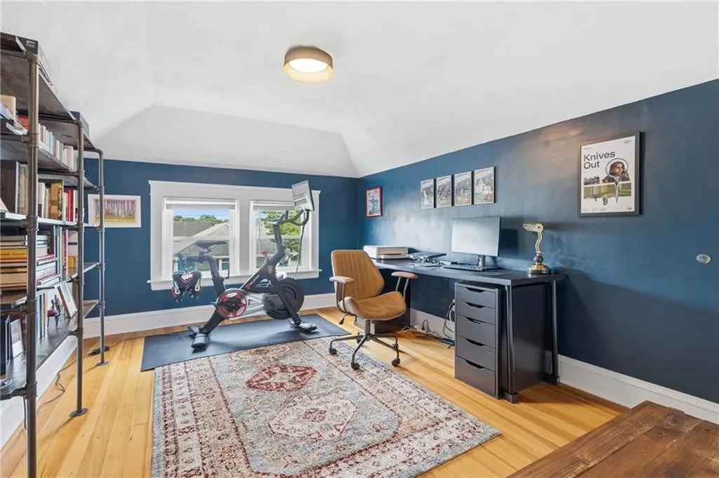 111 Anderton Avenue Pawtucket RI 02860