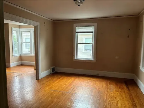 152 154 Woodbine Street Cranston RI 02910