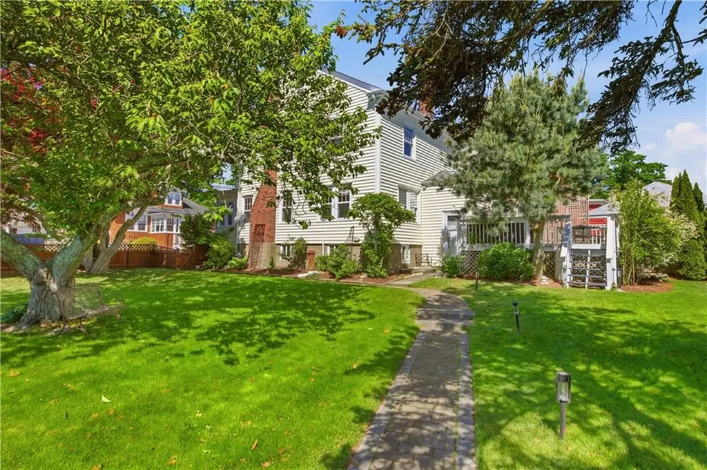 138 Gibbs Avenue Newport RI 02840