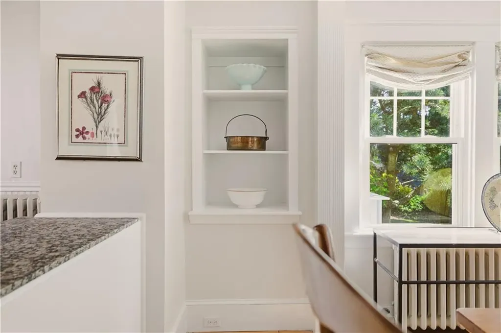 138 Gibbs Avenue Newport RI 02840